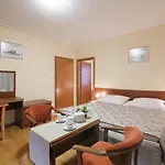 Tadeusz I W Darlowku Bed & Breakfast