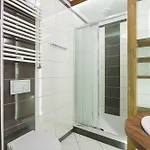 Bed & Breakfast Tadeusz I W Darlowku 3*