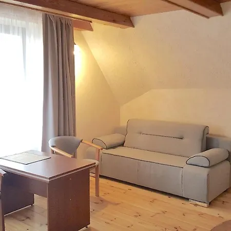 Tadeusz I W Darlowku Bed & Breakfast *
