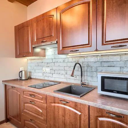 Bed and breakfast Tadeusz I W Darłówku 3*