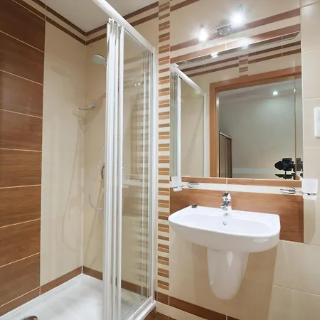 Tadeusz I W Darlowku Bed & Breakfast 3*