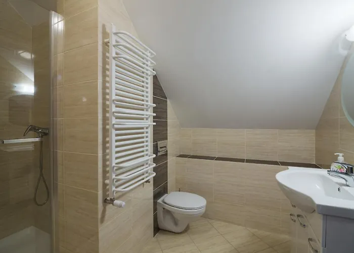 Bed and breakfast Tadeusz I W Darłówku 3*