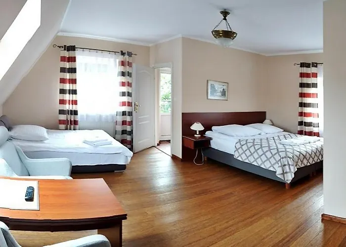 Bed and breakfast Tadeusz I W Darłówku 3*